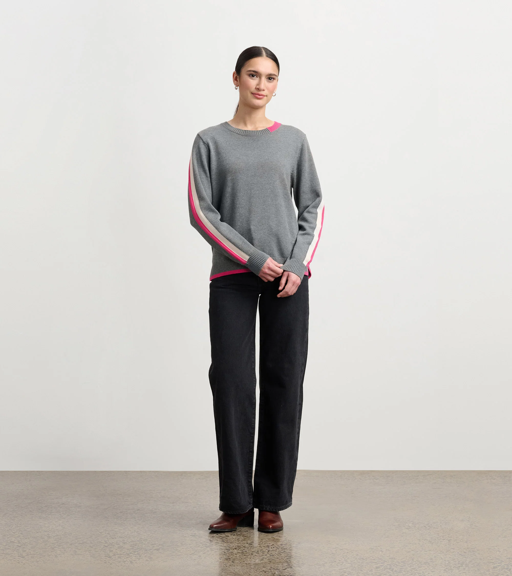 Contrast Trim Sweater - Charcoal - Image 5