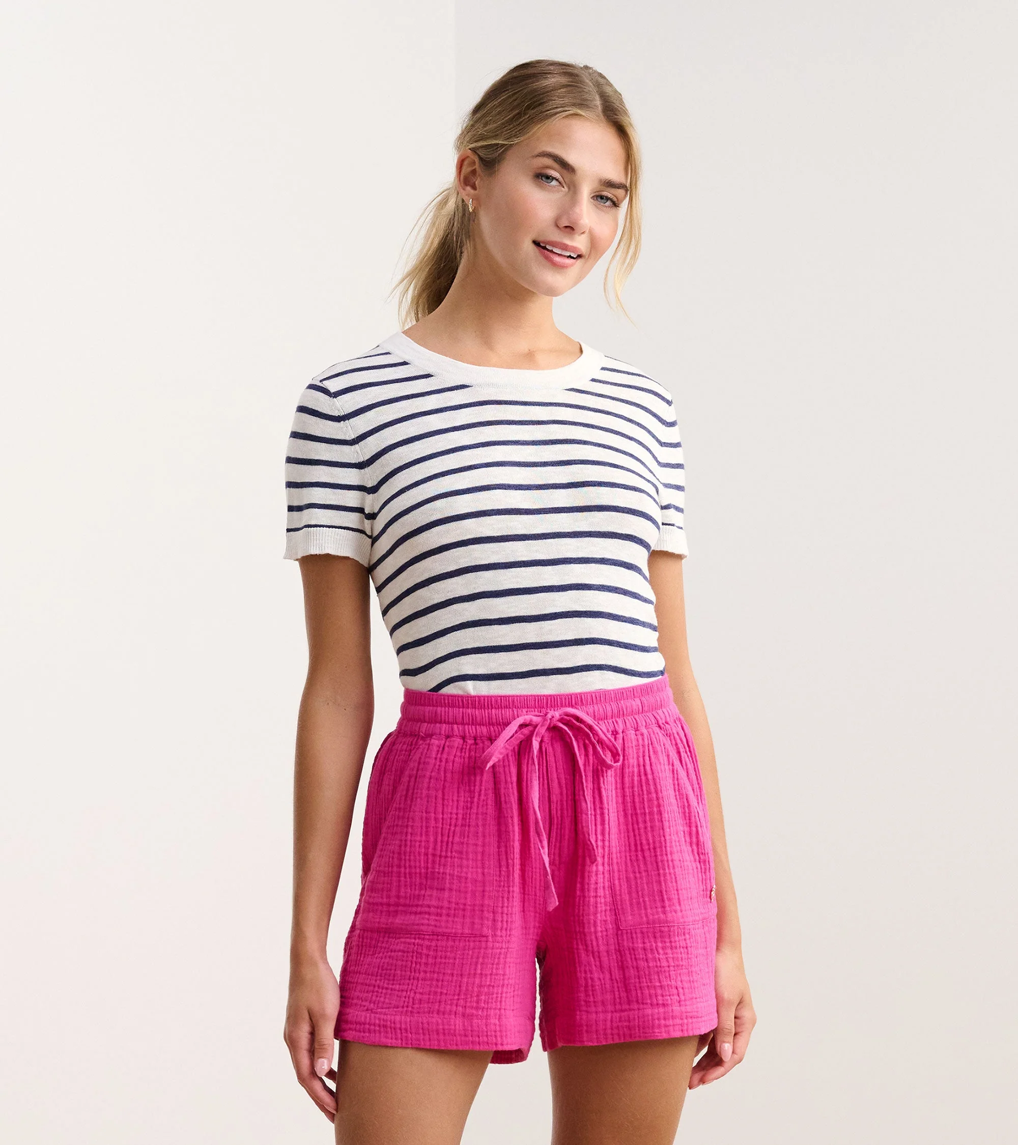 Everywhere Shorts - Fuchsia - Image 5